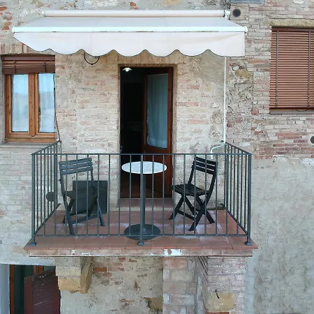 Dietro Le Mura Colle Val D'Elsa
