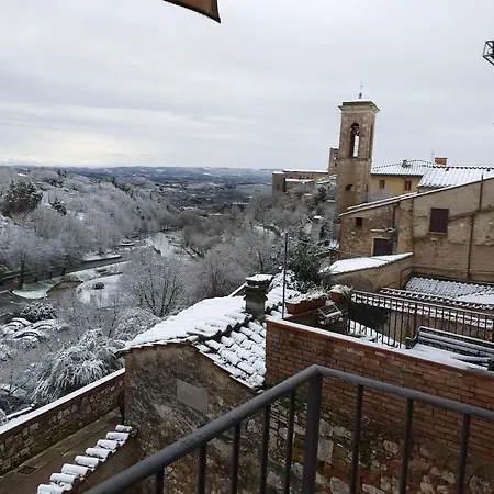 Dietro Le Mura Apartment