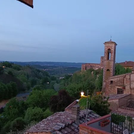 Apartment Dietro Le Mura Colle Val D'Elsa