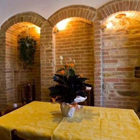 Dietro Le Mura Apartment Colle di Val d'Elsa